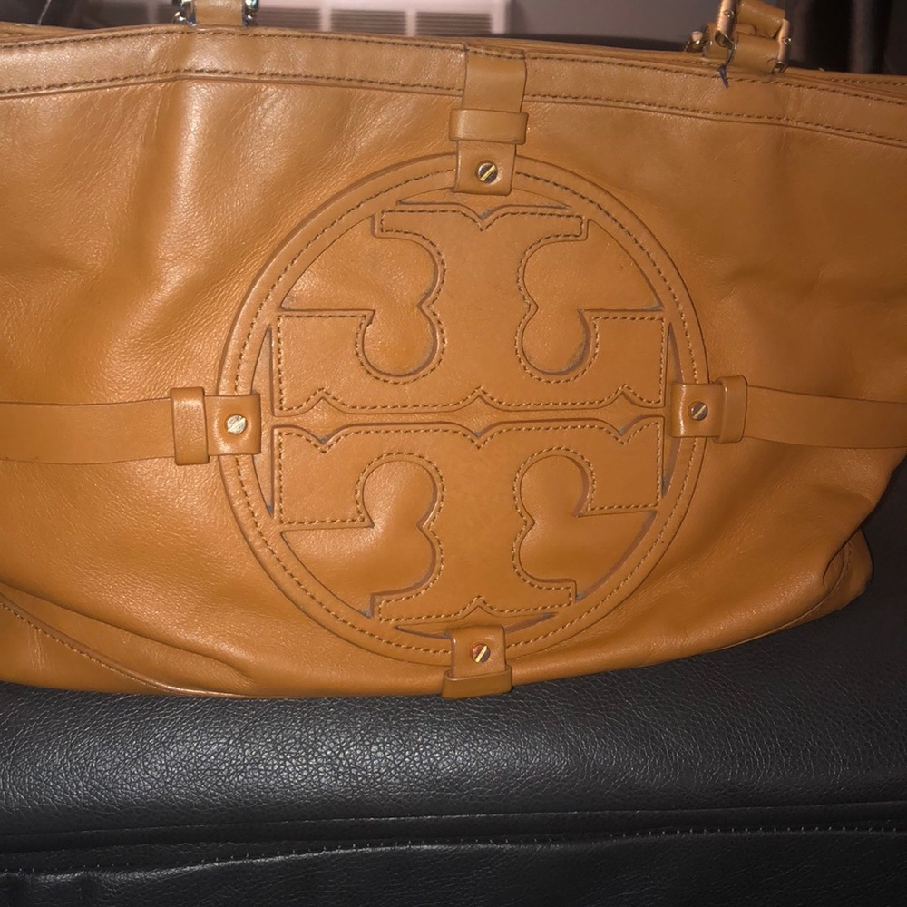 Tory Burch purse